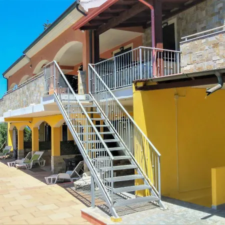 Apartman Locazione Turistica Le Terrazze Del Mare-1 *